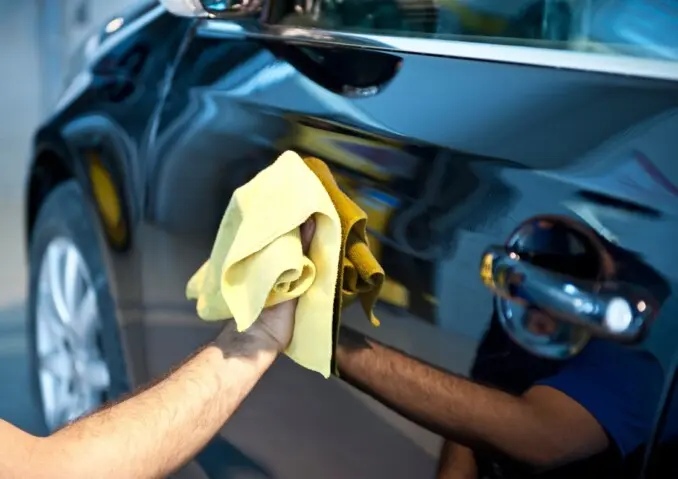 Nettoyage carrosserie Nettoyage carrosserie sans eau